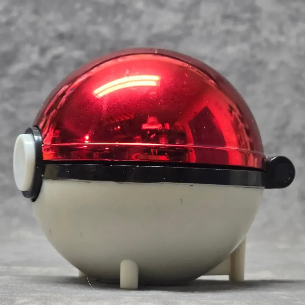 Pokémon Pokeball Togepi Limited Edition Gold Plated 23K Pokemon Card Collect